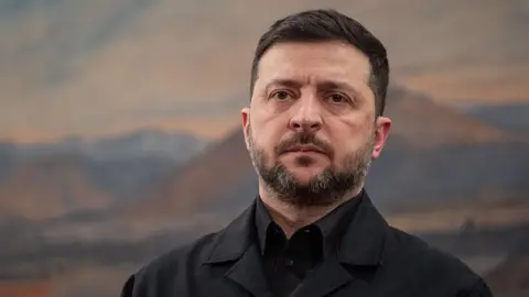 Zelensky Engages with Trump After US Unveils Draft Russia-Ukraine Peace Plan