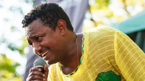 Ethiopian Superstar Teddy Afro Criticizes Government in New Hit