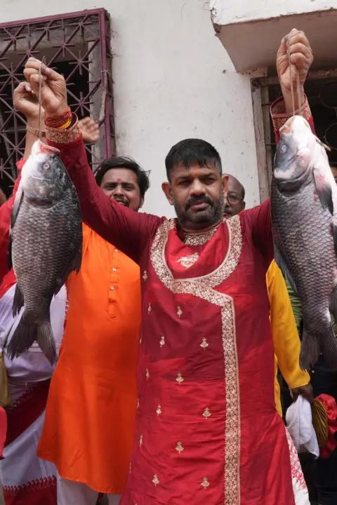 Politics in Fish: How West Bengal Elections Are Turning Fish into a Symbol of Cultural Identity