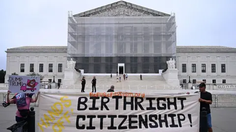 US Supreme Court to Review Birthright Citizenship Rights