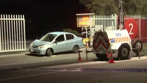 Tragic Incident in Melbourne: One Pedestrian Killed, Another Critically Injured