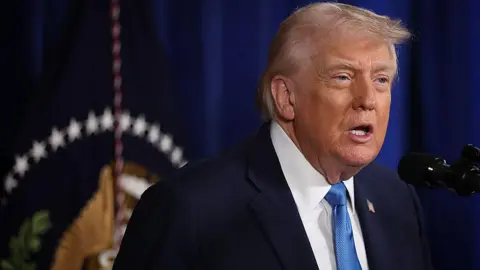 Trump Announces Venezuela to Supply Up to 50 Million Barrels of Oil to the US