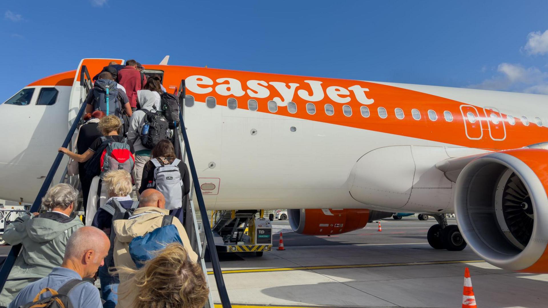Apollo’s £5.7bn Takeover of EasyJet Signals New Era for EU Low‑Cost Carriers