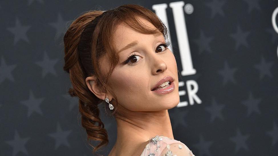 Ariana Grande Sues Hackers Over Leaked Music and Studio Footage