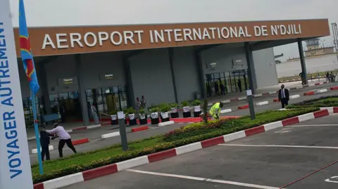 DR Congo Welcomes First Group of US Deportees Amid Controversial Immigration Policies