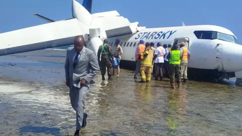 Heroic Pilot Maneuvers Crash-Landing of Somali Passenger Plane