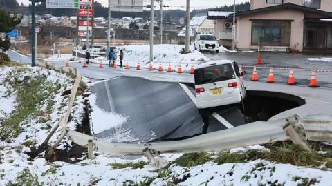 Japan's Megaquake Warning Raises Concerns: Is the 'Big One' Imminent?