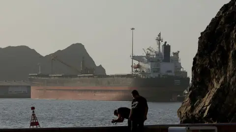 The Iran‑U.S. ceasefire: oil lanes, nuclear futures and the planet