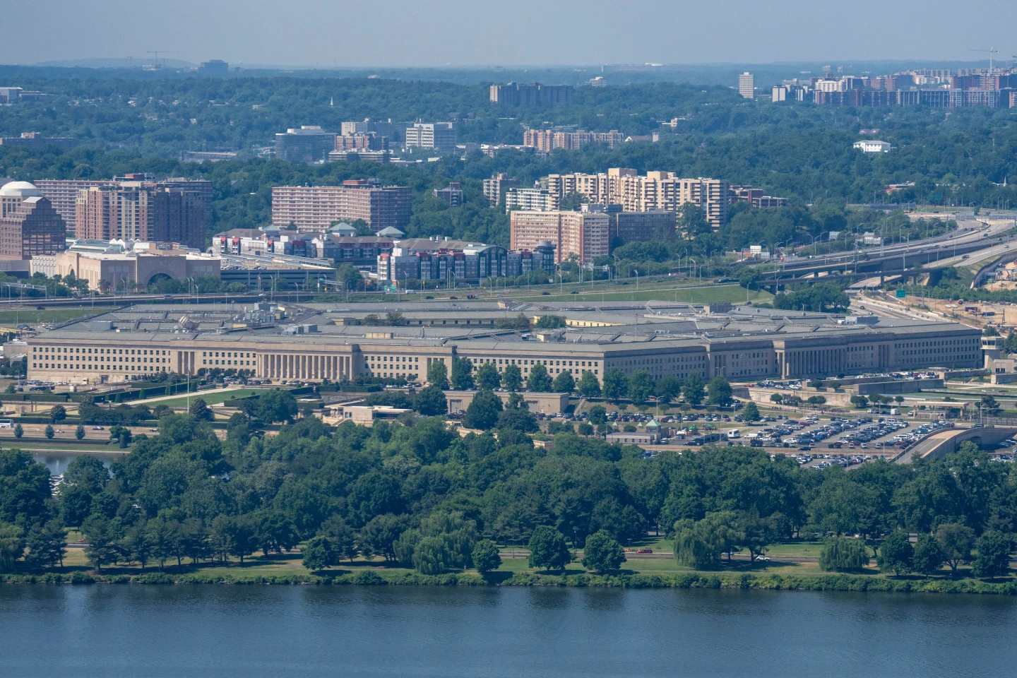U.S. Appeal Court Defends Rights of Transgender Soldiers
