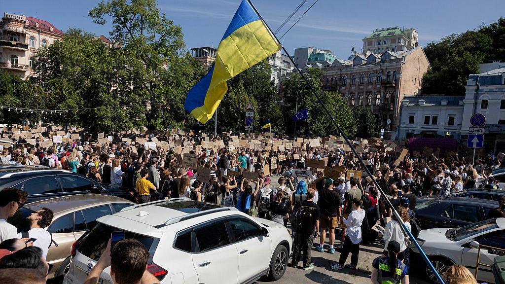 Youth Protest Against Zelensky’s Surprise Dismissal of Defence Minister