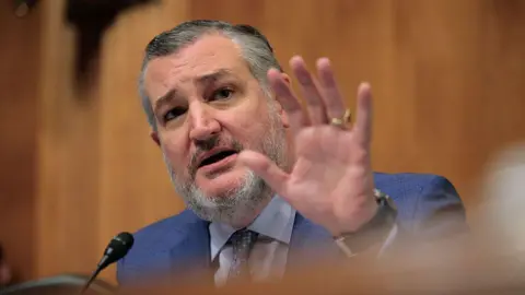 Senator Cruz Slams FCC Chairman Over Kimmel Controversy