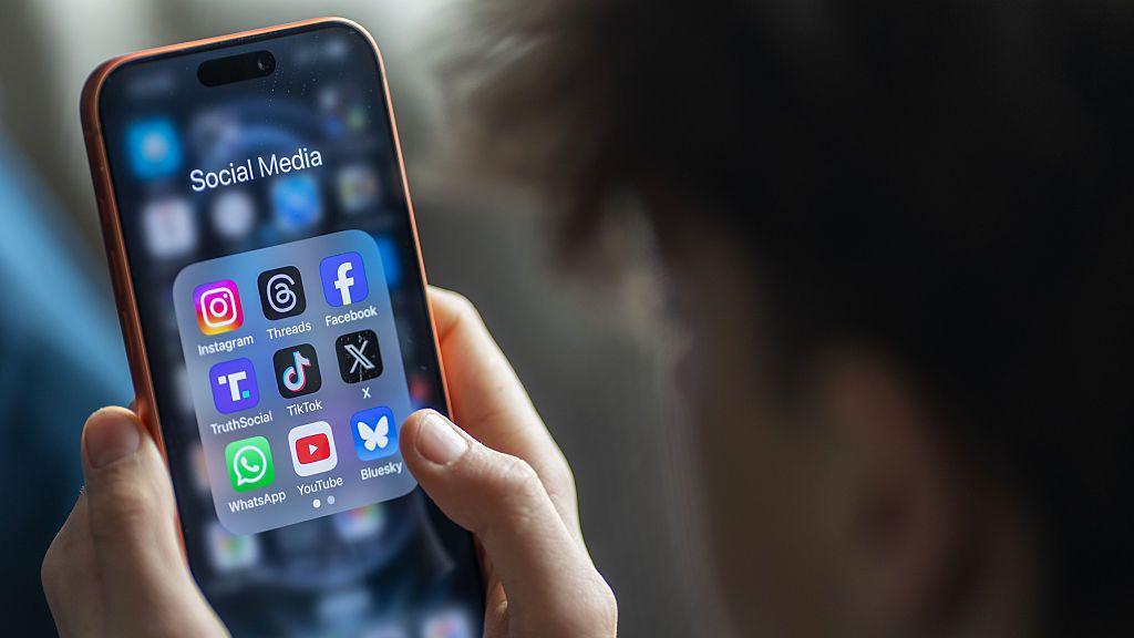 New Zealand Drafts Bill to Ban Under‑16s from Social Media