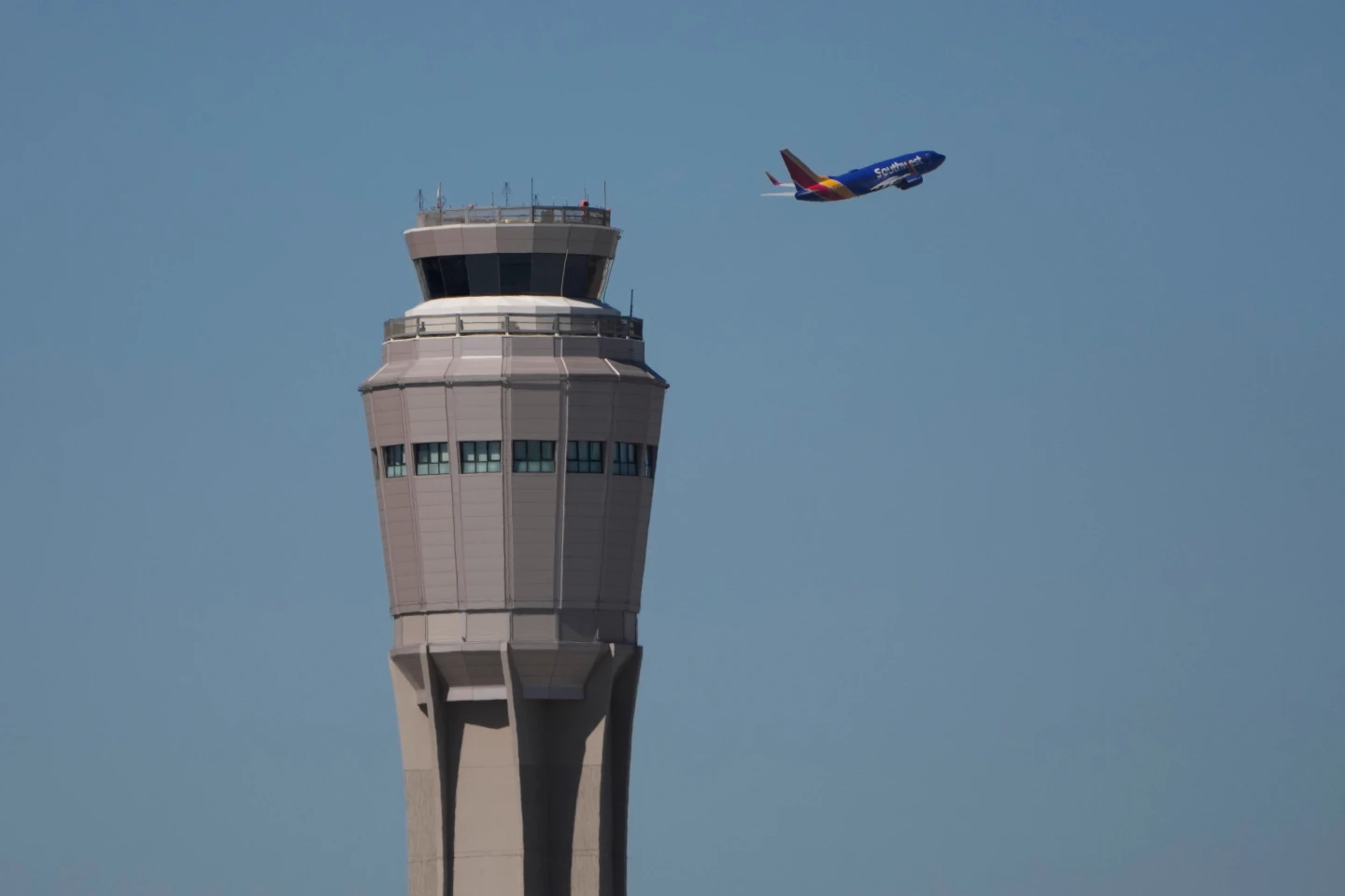 Air Travel Woes Amid Government Shutdown: Staffing Issues Cause Delays
