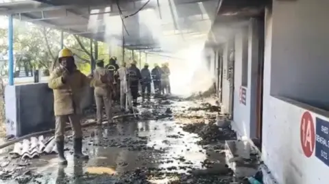 Tragedy Strikes Tamil Nadu: 25 Lives Lost in Firecracker Factory Explosion