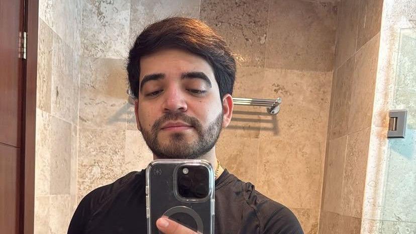 Livestream Tragedy: Mexican Influencer Shot Amid Cartel Feud