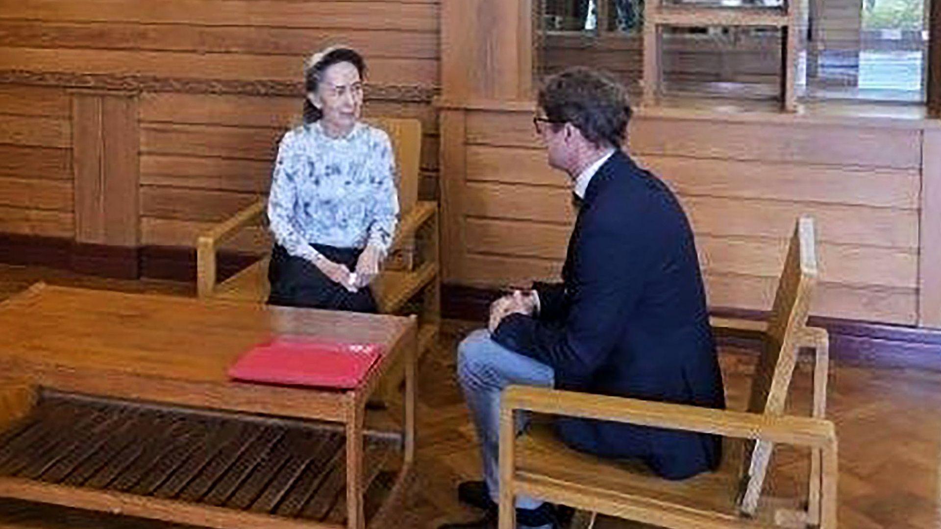 Aung San Suu Kyi’s First Outside Contact in 2½ Years Signals a Shift in Myanmar’s Humanitarian Outlook