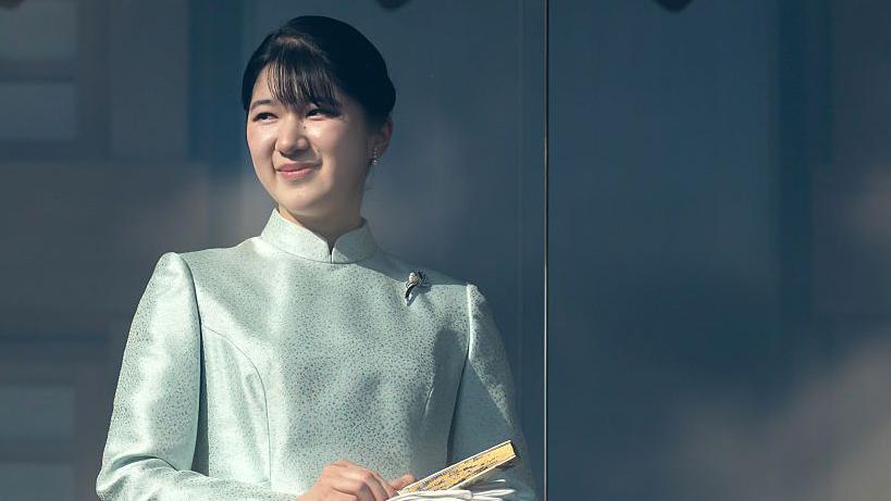 Japan relaxes imperial succession rules – but ban on female emperors remains