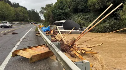 New Zealand Capital Faces Catastrophic Flooding As State Of Emergency Is Declared
