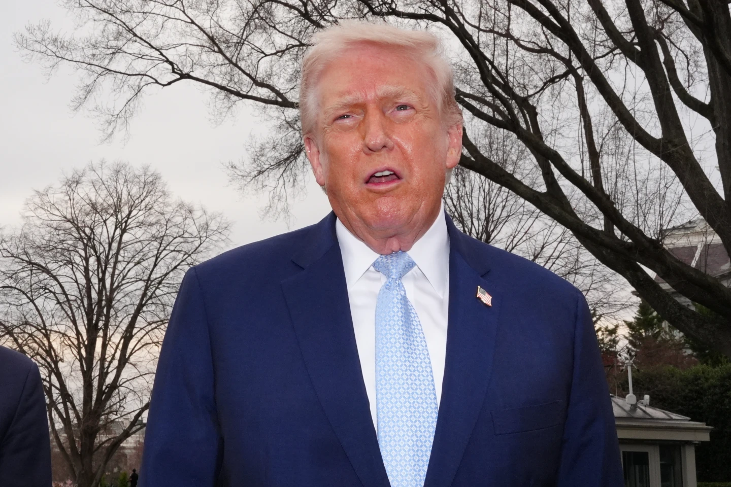 Trump Threatens Airport Security Over Immigration Standoff