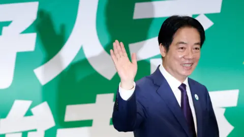Taiwan Reaffirms Sovereignty as Trump Issues Independence Warning