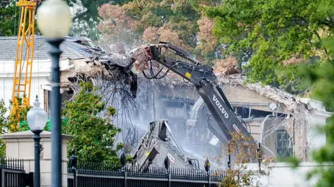 Demolition of the White House East Wing: A Controversial Transformation