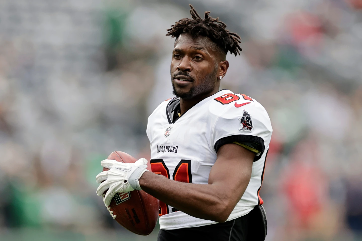Antonio Brown Released from New Jersey Jail Following Extradition Decision