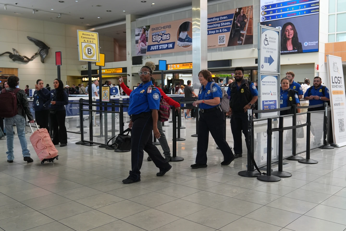 Airports Reject Video Blaming Democrats for TSA Shutdown