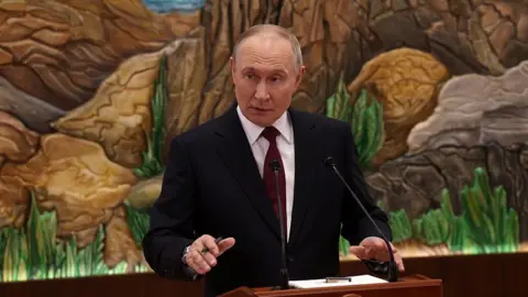 Putin Reiterates Territorial Demands Ahead of US Talks in Moscow