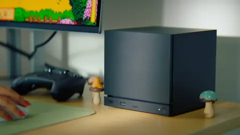 Valve Launches Steam Machine: A New Contender in Console Gaming