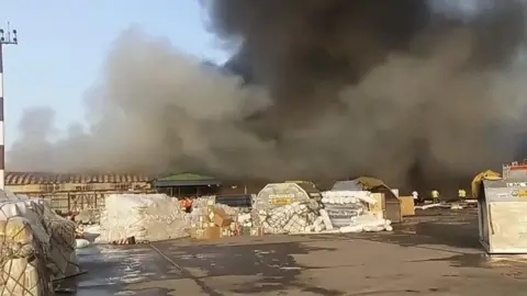 Bangladesh Airport Fire Could Result in $1 Billion Losses