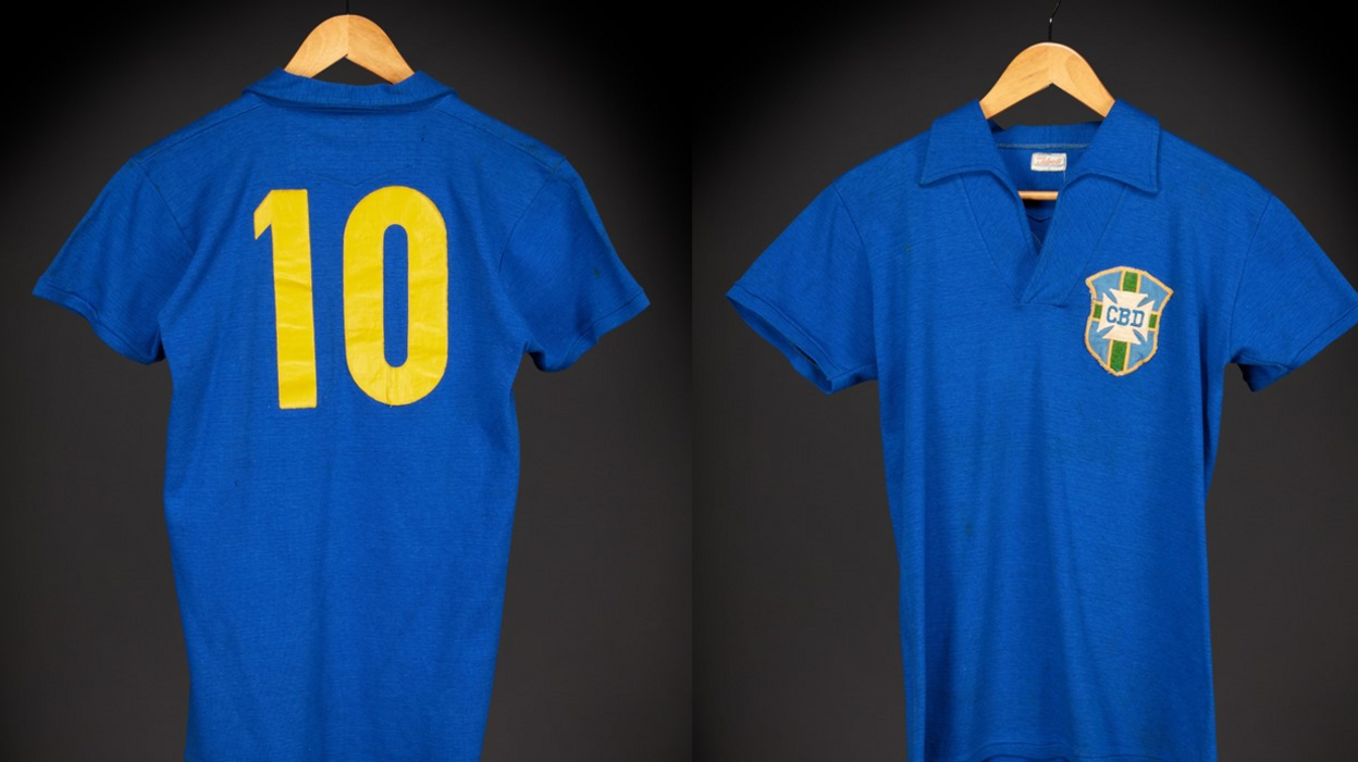 Pele's 1958 World Cup Shirt Fetches $4.9M at Sotheby's Auction