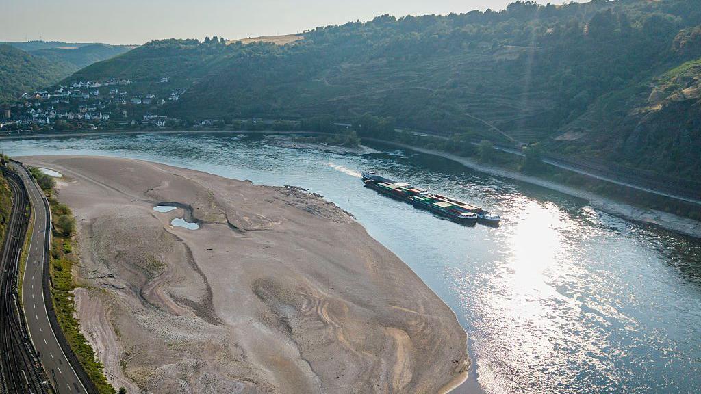 Europe’s Rivers Sink to Record Low Levels Amid Heatwave‑Driven Drought