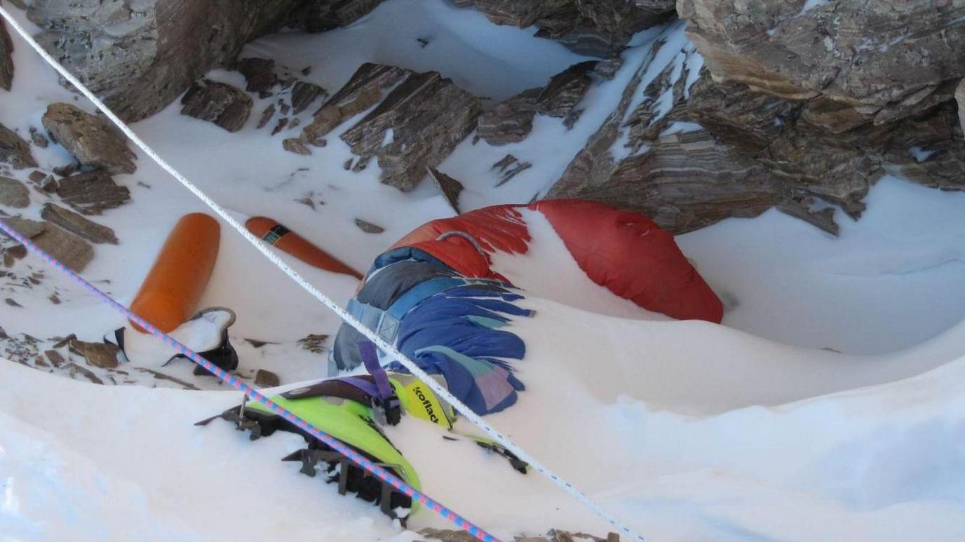 After 30 Years, the 'Green Boots' Body on Everest to Be Recovered
