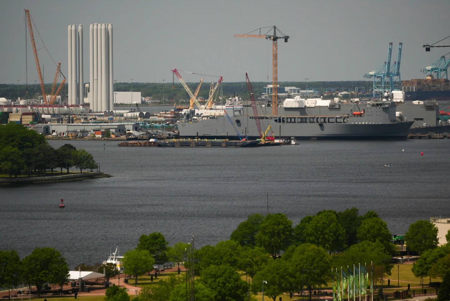 Virginia's Offshore Wind Projects: A Political Battleground