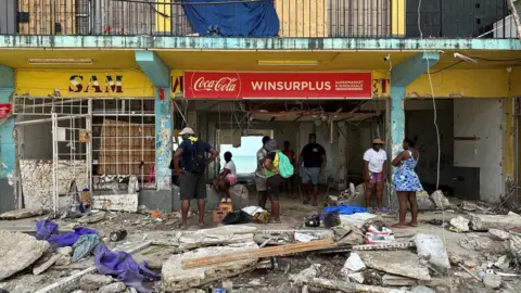 Post-Hurricane Chaos: Jamaican Town Faces Desperation and Destruction