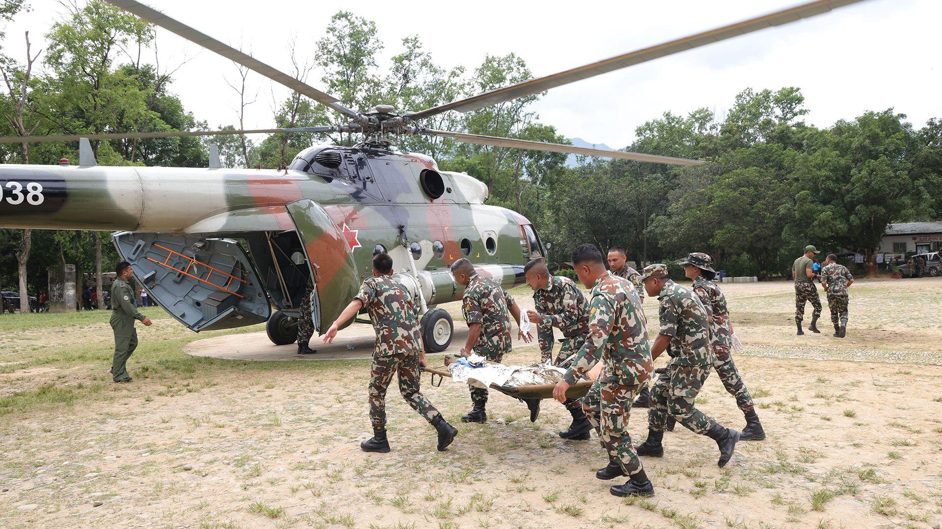 A Glacial Collapse Triggers Devastating Floods on the Nepal‑Tibet Border