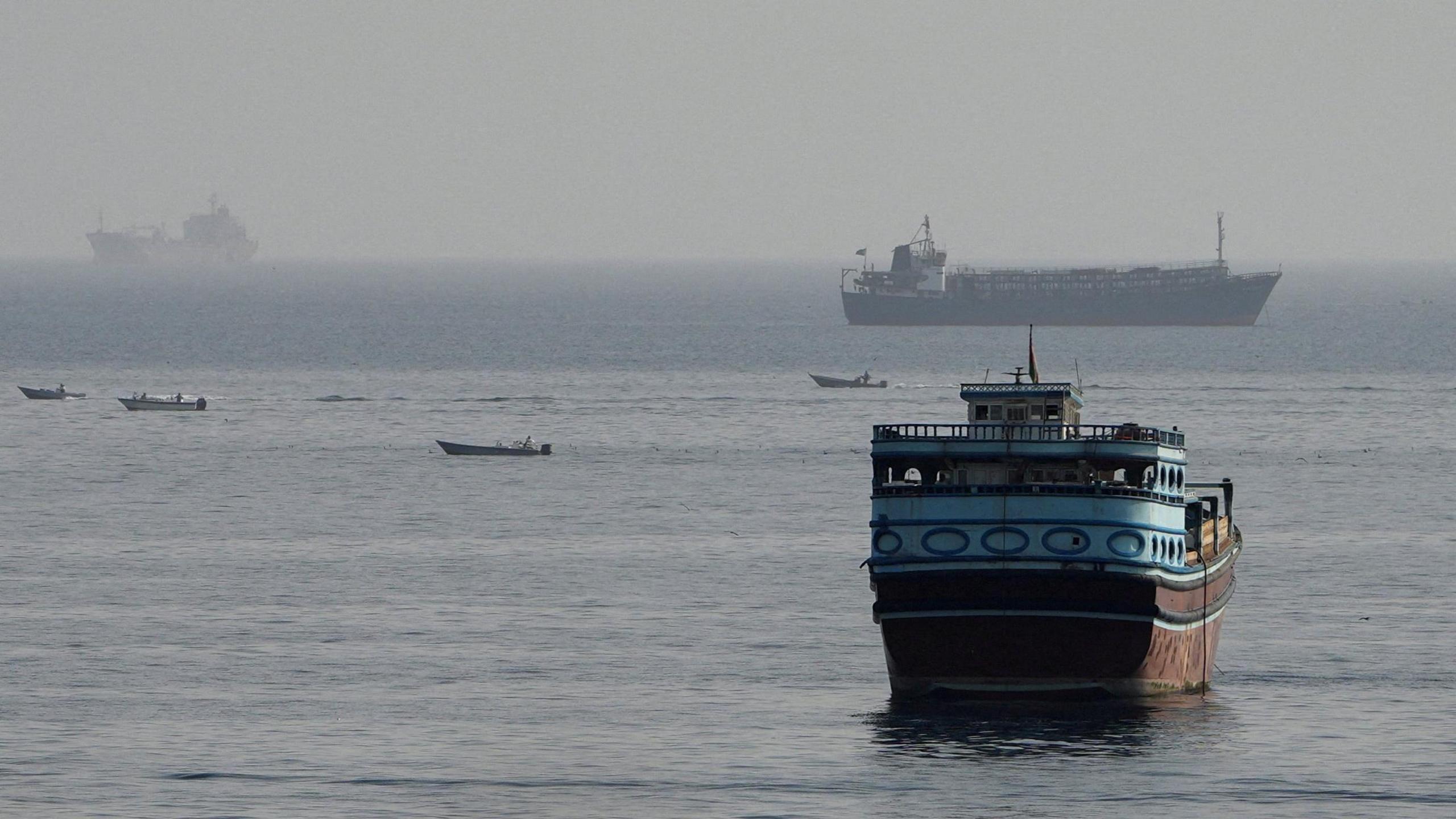 Qatar Urges Dialogue to Shield the Gulf’s Maritime Corridor and Marine Life