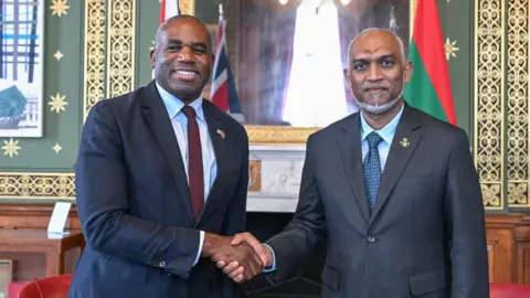 Maldives Challenges UK-Mauritius Deal Over Chagos Islands