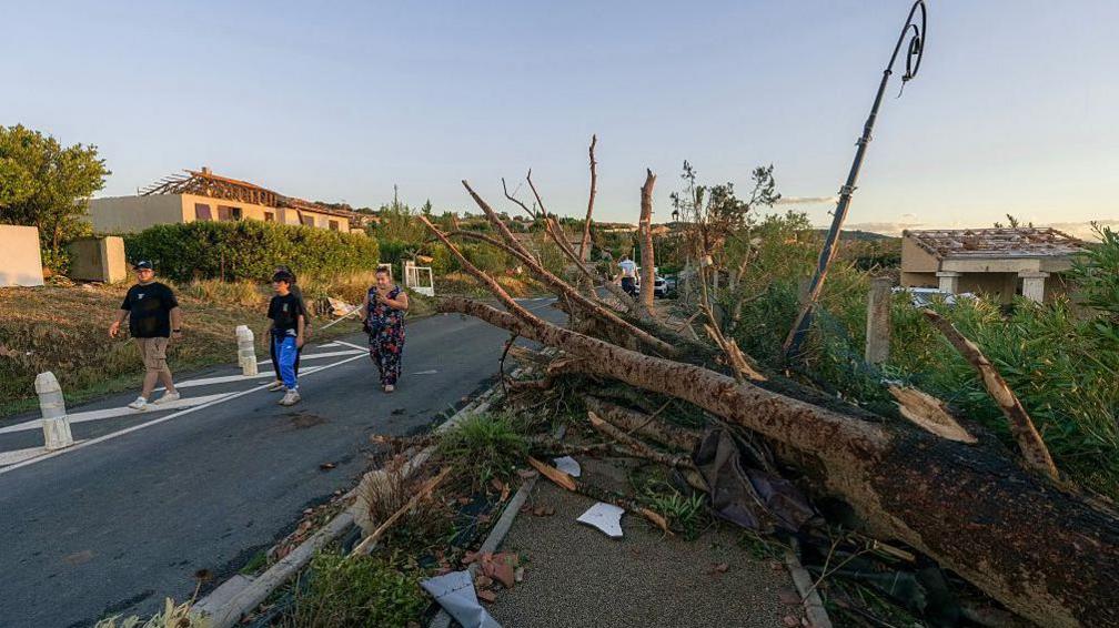 Tornado Strikes Pomas, France – 39 Injured, Hundreds of Homes Down