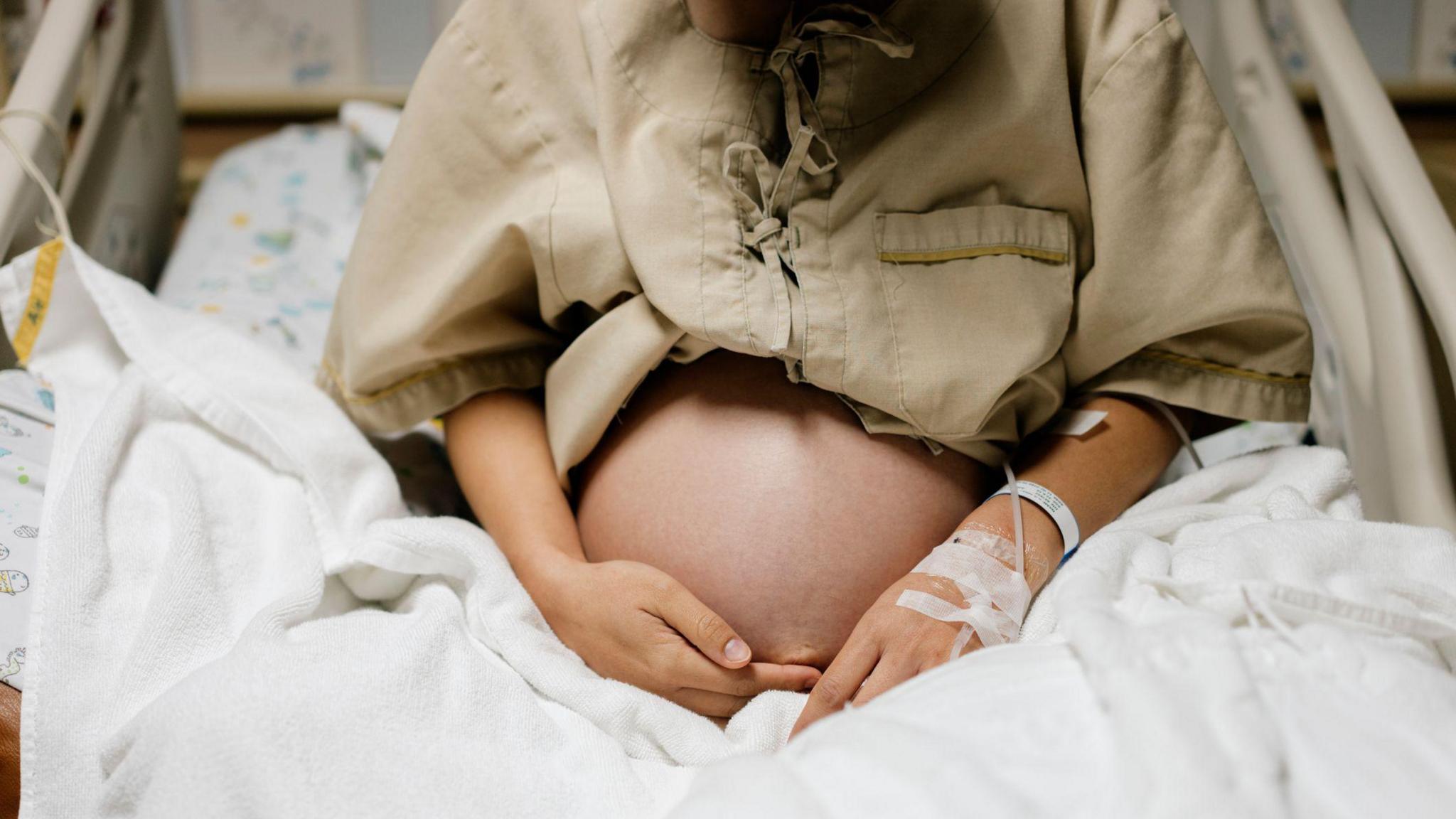 South Korean Court Acquits Woman Over Late‑Term Birth Killing, Highlighting Legislative Gaps
