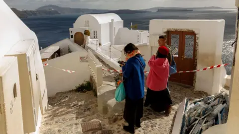 Unraveling the Mystery Behind Santorini’s Earthquake Swarm
