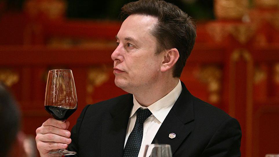 Elon Musk ‘Enjoy the Ride’ as AI and Climate Concerns Accelerate