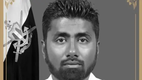 Tragic Loss in the Maldives: Rescue Diver Dies During Recovery Efforts