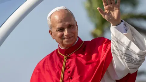 Pope Rejects Misinterpretation of His 'Tyrant' Remarks Amidst Trump Dispute
