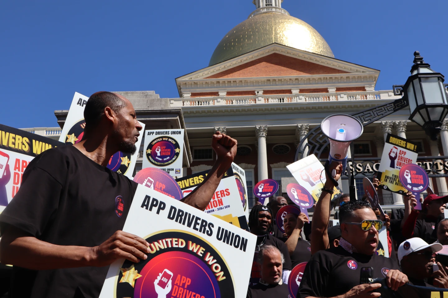 Massachusetts Drivers Unite: First U.S. Ride‑Hailing Guild Signals a Shift for the Gig Economy