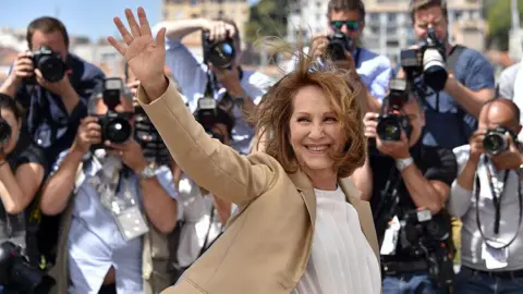 Remembering Nathalie Baye: A Luminary of French Cinema Passes Away at 77
